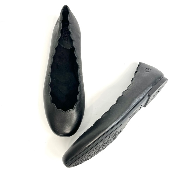 Born Allie Black Leather Scallop Slip On Flats Size 7.5 New with original box - Picture 3 of 9